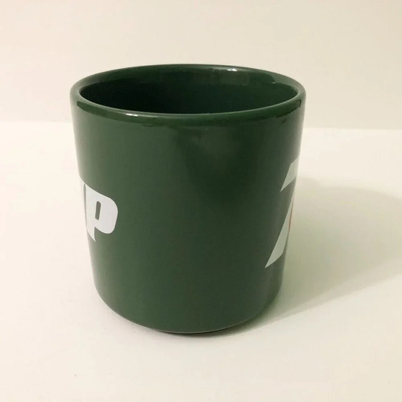 Vintage 7 Up Soda Beverage Collectible Green  Coffee Mug Cup Made in England - Picture 2 of 11